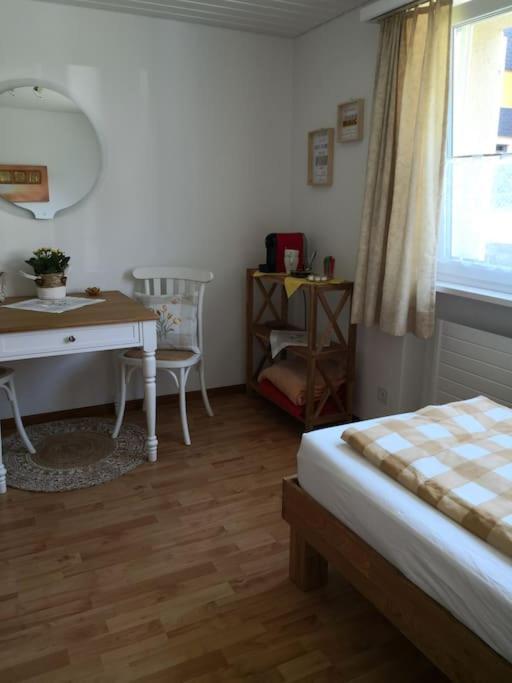 Garten-Wohnung Eschen Exteriér fotografie